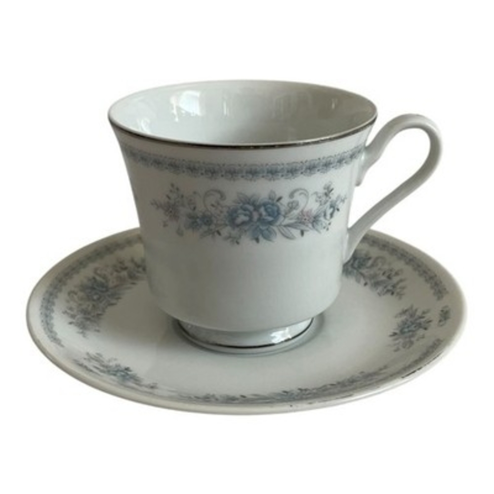 Christine Fine Porcelain China Japan Teacup Saucer Set Blue Floral Platinum VG - Picture 2 of 7